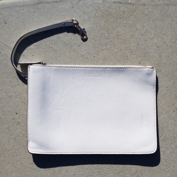 Calvin Klein Handbags - Calvin Klein White Wristlet